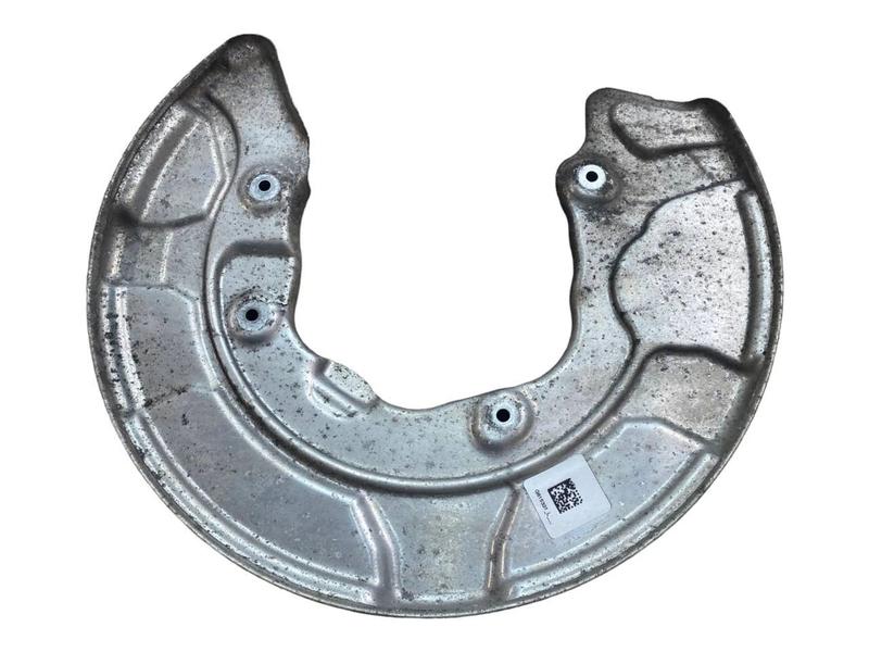 6899153 Placa protección disco trasero BMW 5 Series G30, 5 Series G30 LCI, 5 Series G31 Touring, 5 Series G38, 5 Series G60 Saloon, 6 Series G32 GT, 7 Series G11, 7 Series G12, 7 Series G70, 8 Series G14 Convertible, 8 Series G15 Coupé, 8 Series G16 Gran Coupé