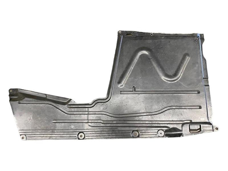 7241831 Protector central inferior 1 Series F20, 1 Series F20 LCI, 1 Series F21, 1 Series F21 LCI, 2 Series F22, 2 Series F22 LCI, 2 Series F23, 2 Series F23 LCI, 3 Series F30, 3 Series F30 LCI, 3 Series F31, 3 Series F31 LCI, 3 Series F34 GT LCI, 3 Series F35, 3 Series F35 LCI, 4 Series F32, 4 Series F32 LCI, 4 Series F33, 4 Series F33 LCI, 4 Series F36 Gran Coupé LCI