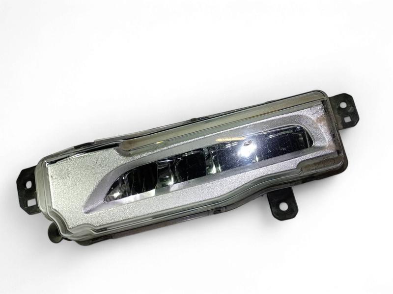 7406365 Faro antiniebla delantero BMW X5 G05, X6 G06, X7 G07
