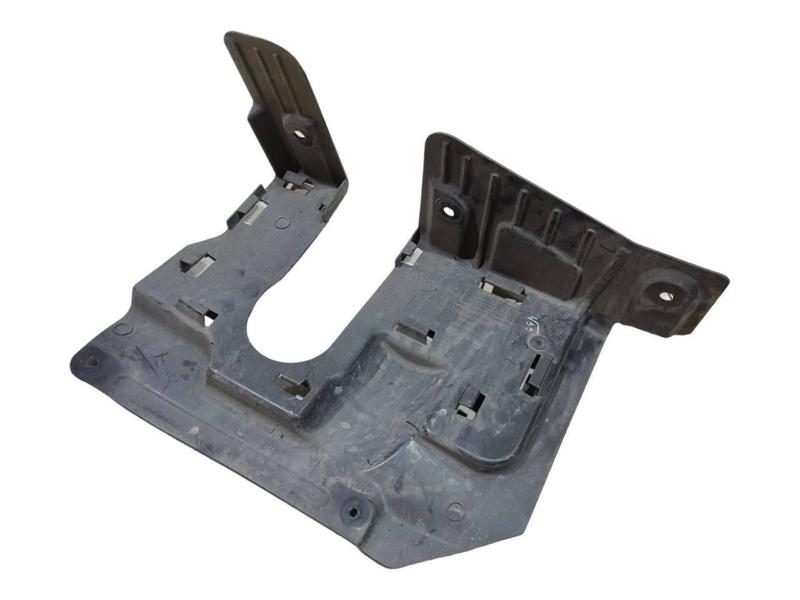 7424917 Protector inferior delantero X5 G05, X6 G06, X7 G07