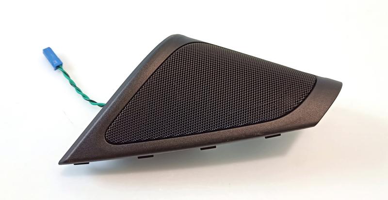 7458445 Embellecedor altavoz central BMW 7 Series G11, 7 Series G11 LCI, 7 Series G12, 7 Series G12 LCI