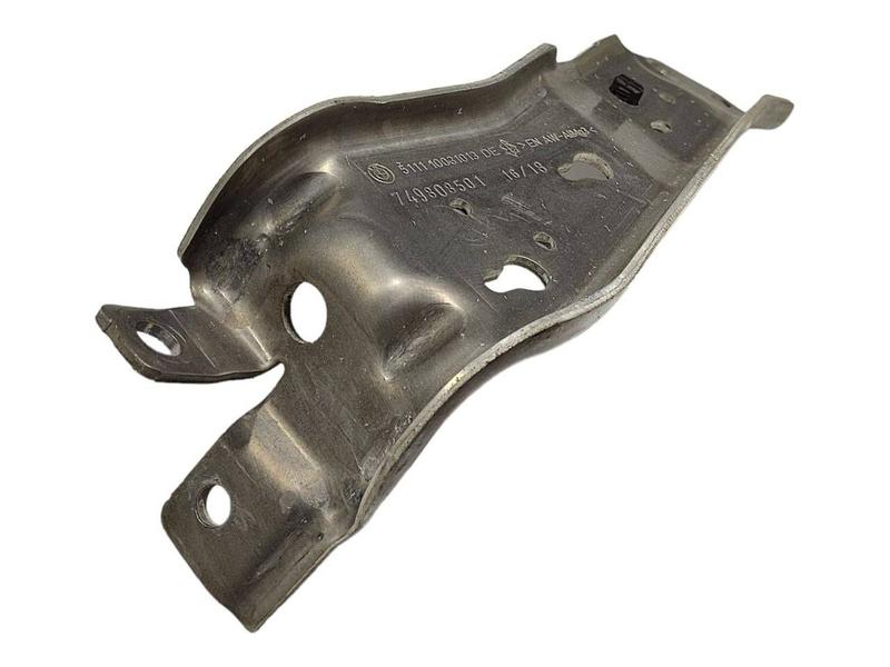 BMW Vertical strut, right 51117498085 1 Series F40