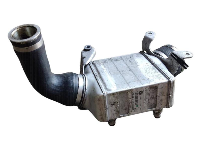 7575403 Intercooler 5 Series F07 GT LCI, 5 Series F10, 5 Series F10 LCI, 5 Series F11, 5 Series F11 LCI, 6 Series F06 Gran Coupé LCI, 6 Series F12, 6 Series F12 LCI, 6 Series F13, 6 Series F13 LCI, 7 Series F01, 7 Series F01 LCI, 7 Series F02, 7 Series F02 LCI, 7 Series F04 Hybrid, X5 E70 LCI, X5 F15, X6 E71, X6 E72 Hybrid, X6 F16