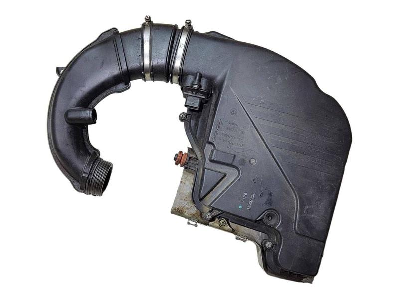 7577466 Caja filtro de aire 5 Series F07 GT, 5 Series F07 GT LCI, 5 Series F10, 5 Series F10 LCI, 5 Series F11, 5 Series F11 LCI, 6 Series F12, 6 Series F12 LCI, 6 Series F13, 6 Series F13 LCI, 7 Series F01, 7 Series F01 LCI, 7 Series F02, 7 Series F02 LCI, 7 Series F04 Hybrid