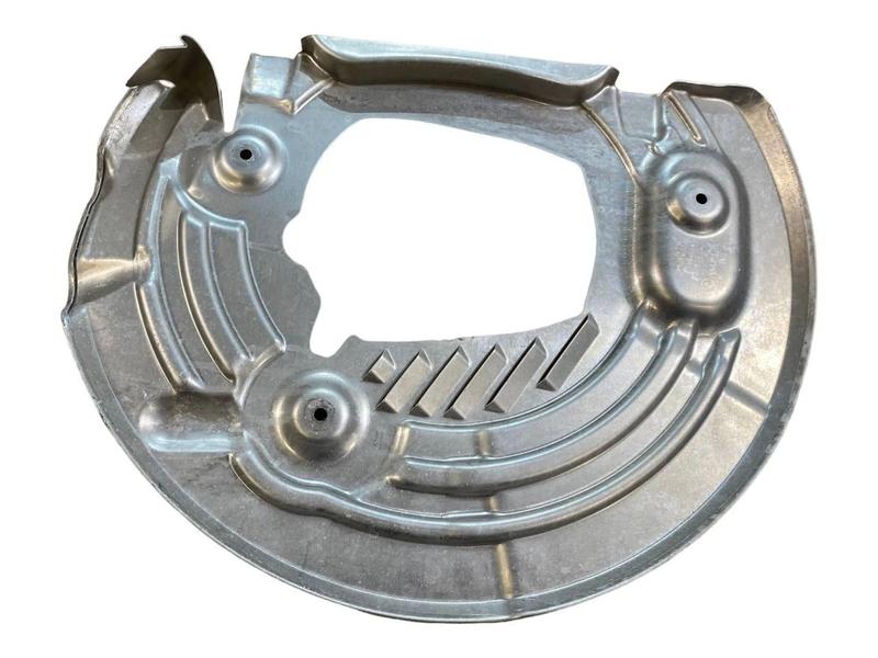 7991037 Placa protección disco delantero 5 Series F90 M5, 5 Series F90 M5 LCI, 8 Series F91 M8 Convertible, 8 Series F92 M8 Coupé, 8 Series F93 M8 Gran Coupé