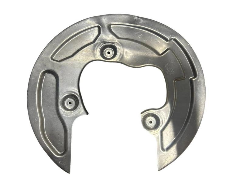 7991046 Placa protección disco trasero 5 Series F90 M5, 5 Series F90 M5 LCI, 8 Series F91 M8 Convertible, 8 Series F92 M8 Coupé, 8 Series F93 M8 Gran Coupé