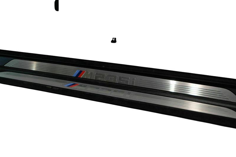 8059061 Embellecedor umbral delantero BMW 2 Series F22, 2 Series F22 LCI