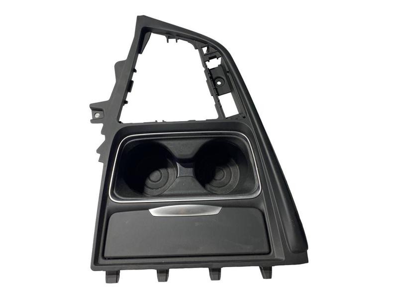 8219700 Portavasos delantero 3 Series F30, 3 Series F30 LCI, 3 Series F31, 3 Series F34 GT, 3 Series F35, 4 Series F32, 4 Series F33, 4 Series F36 Gran Coupé