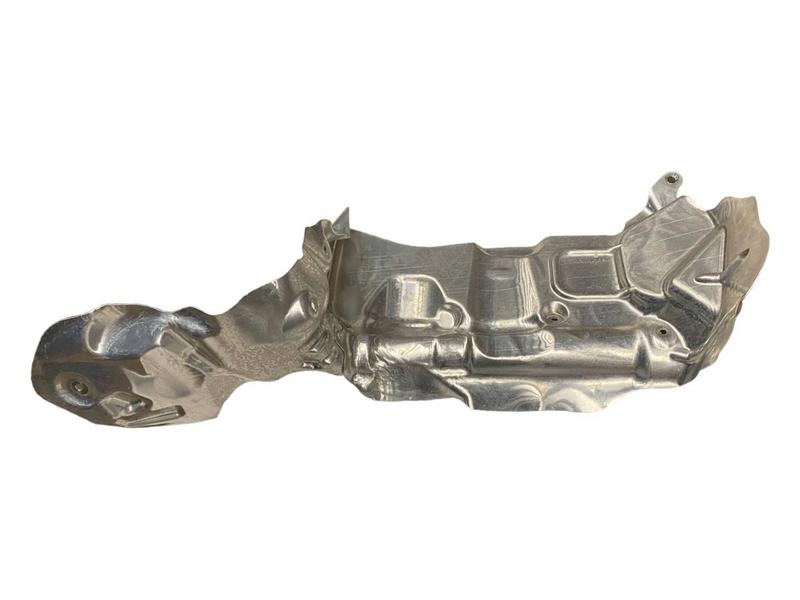 8483369 Escudo térmico compartimento motor 1 Series F40, 1 Series F52 Saloon, 2 Series F45 Active Tourer LCI, 2 Series F46 Gran Tourer LCI, X1 F48 LCI, X2 F39