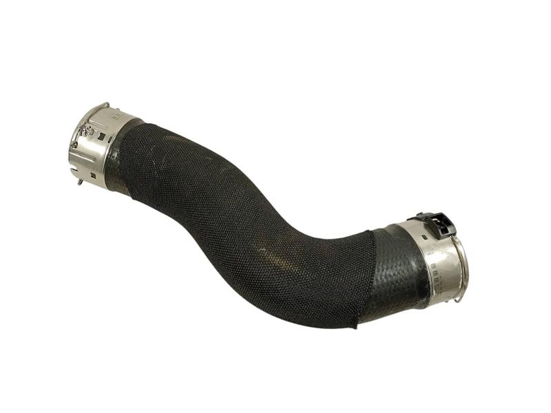 8599392 Manguera intercooler BMW 5 Series G30, 5 Series G30 LCI, 5 Series G31 Touring LCI, 6 Series G32 GT LCI, 7 Series G11, 7 Series G11 LCI, 7 Series G12, 7 Series G12 LCI, 8 Series G14 Convertible, 8 Series G15 Coupé, 8 Series G16 Gran Coupé, X5 G05 LCI, X6 G06 LCI, X7 G07 LCI