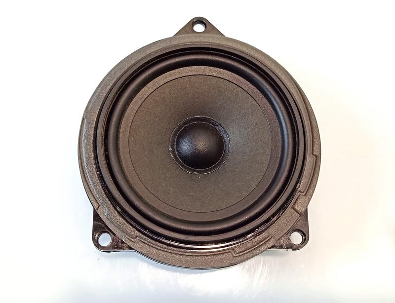 9143232 Altavoz panel BMW 1 Series E81, 1 Series E82, 1 Series E87, 1 Series E87 LCI, 1 Series E88, 3 Series E90, 3 Series E90 LCI, 3 Series E91, 3 Series E91 LCI, 3 Series E92, 3 Series E92 LCI, 3 Series E93, 3 Series E93 LCI, X1 E84