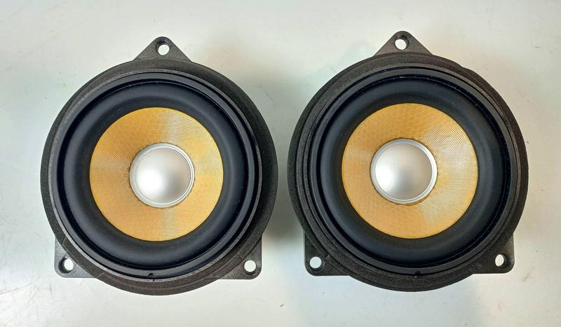 9224870 Altavoz puerta trasera BMW 5 Series F10, 5 Series F10 LCI, 5 Series F11, 5 Series F11 LCI, 5 Series F18, 5 Series F18 LCI, 6 Series F12, 6 Series F12 LCI, 6 Series F13, 6 Series F13 LCI