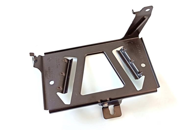 9264550 Soporte amplificador BMW MINI MINI F56