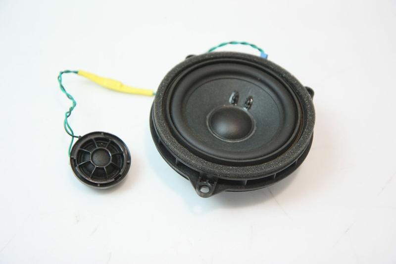 9354085 Altavoz panel BMW 5 Series F90 M5, 5 Series G30, 5 Series G30 LCI, 6 Series G32 GT, 7 Series G11, 7 Series G11 LCI