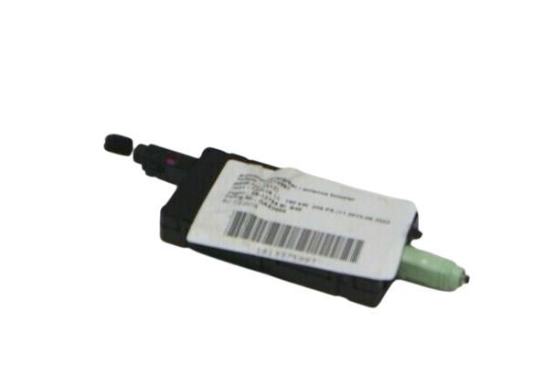 9384054 Amplificador antena BMW 5 Series F90 M5, 5 Series G30, 5 Series G31 Touring, 5 Series G38, 7 Series G11, 7 Series G12