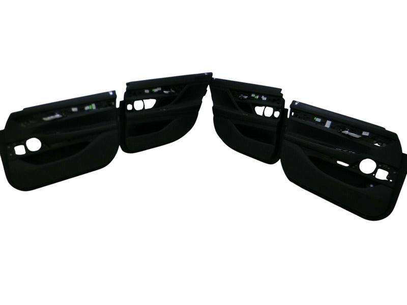 G495509 Tapizado puerta trasera 7 Series G12